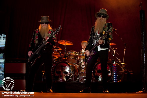 View photos from the 2013 Wolfman Jack Stage - Pop Evil/Buckcherry/The Cult Photo Gallery
